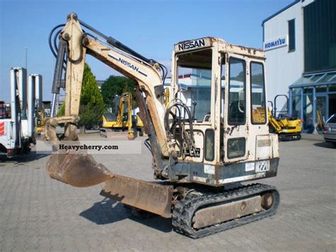 Nissan Mini Giant N220 Mini Excavator, 1599 